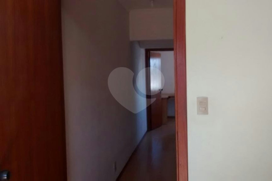 Sobrado à venda com 3 quartos, sendo 1 suíte, em Tremembé, São Paulo, SP