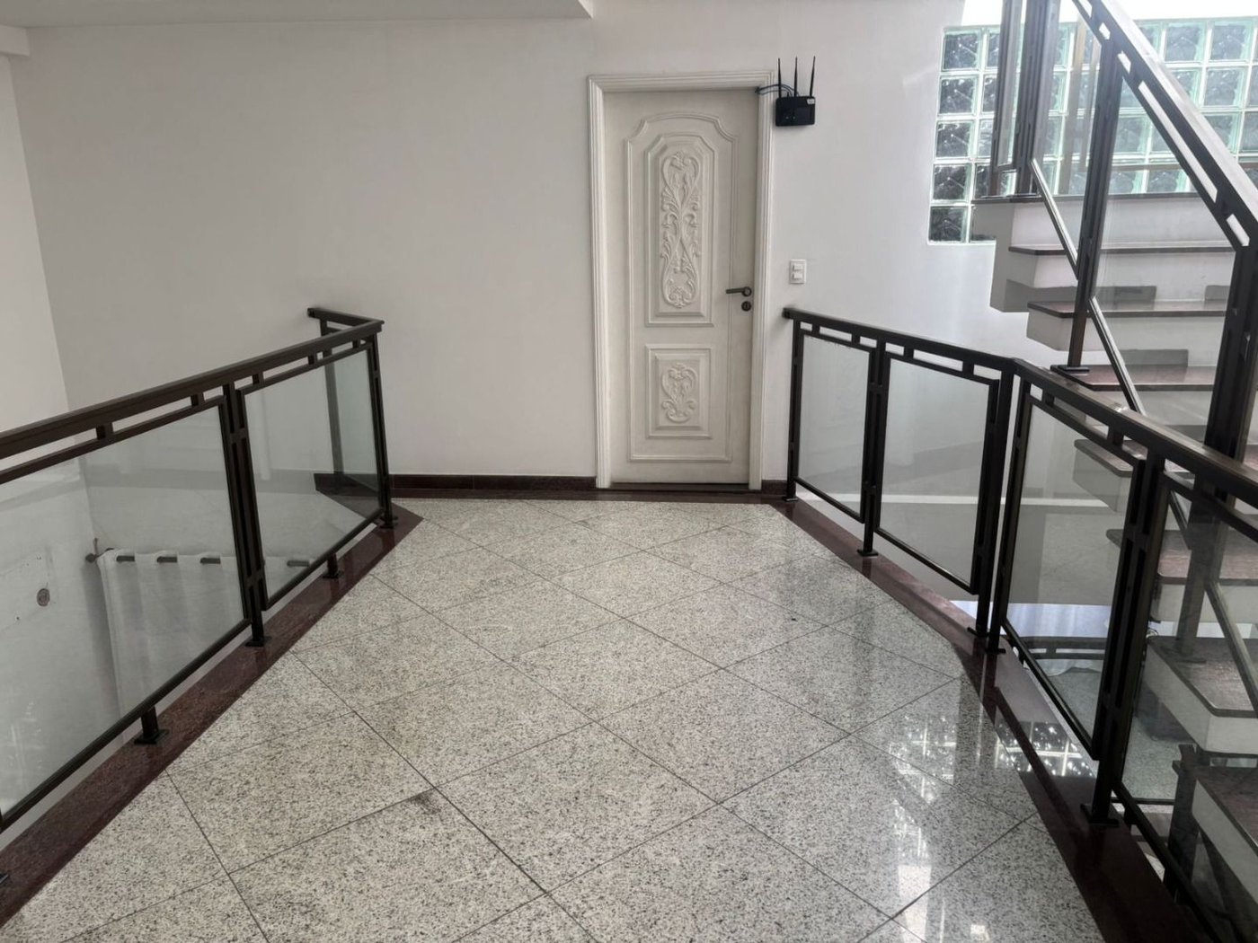 Casa com 3 dormitórios à venda, 330 m² por R$ 2.770.000,00 - Ponta da Praia - Santos/SP
