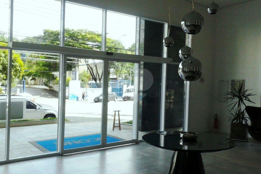 Loja à venda ou para alugar com 1 quarto em Santana, São Paulo, SP