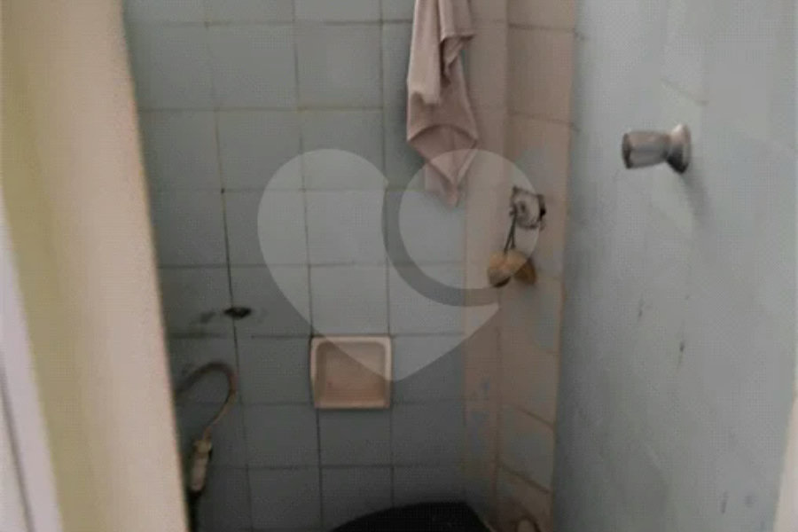 Sobrado na Vila Santa Catarina — 121 m² | Esquina Estratégica