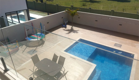 Casa à venda com 4 quartos, sendo 3 suítes,  em Ogiva, Cabo Frio, RJ