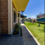 Casa com 6 Quartos e 8 banheiros à Venda, 1500 m² de Terreno em Atibaia/SP