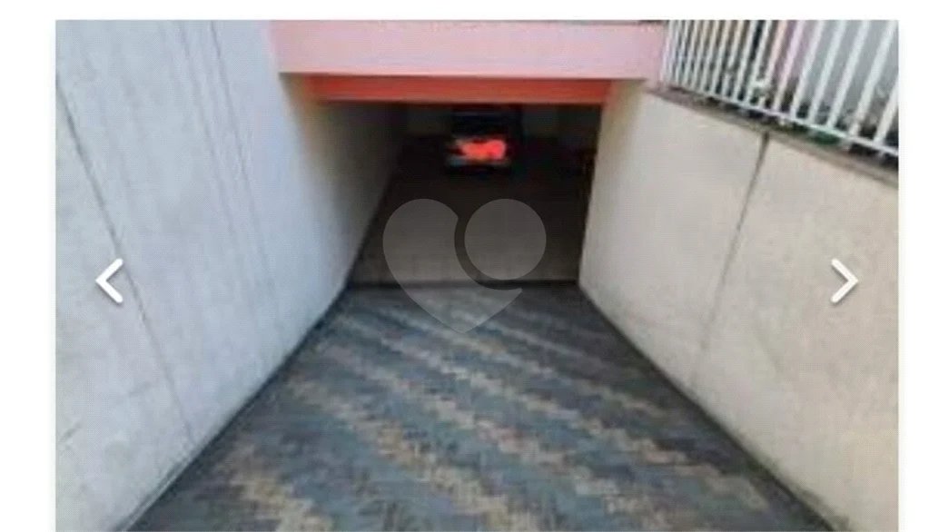 Casa com 205m² , 3 dormitórios , sendo todos suítes , 5 vagas , á venda no bairro Bangú em Santo André.