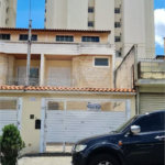 Sobrado a venda no Ipiranga de 220m² com 4 suítes e 2 vagas.Estuda permuta.