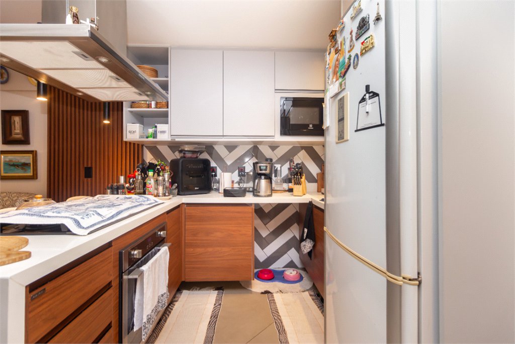 Casa à venda com 2 quartos, sendo 1 suíte, no condomínio Vloft, São Paulo - SP