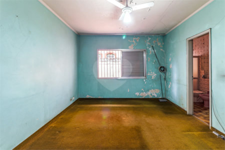 Casa à venda com 3 quartos, sendo 1 suíte, em Jardim Bonfiglioli, São Paulo, SP