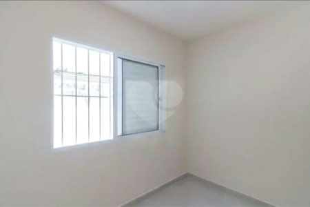 Casa à venda com 3 quartos, sendo 1 suíte, em Jardim Peri Peri, São Paulo, SP