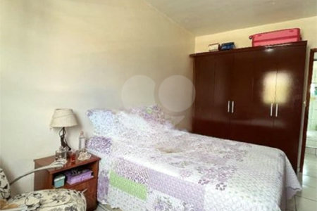Sobrado à venda com 3 quartos, sendo 1 suíte, em Jardim Oriental, São Paulo, SP