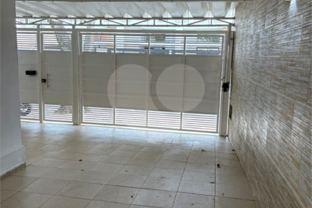 Casa à venda com 3 quartos, sendo 1 suíte, em Cidade Luiza, Jundiaí, SP