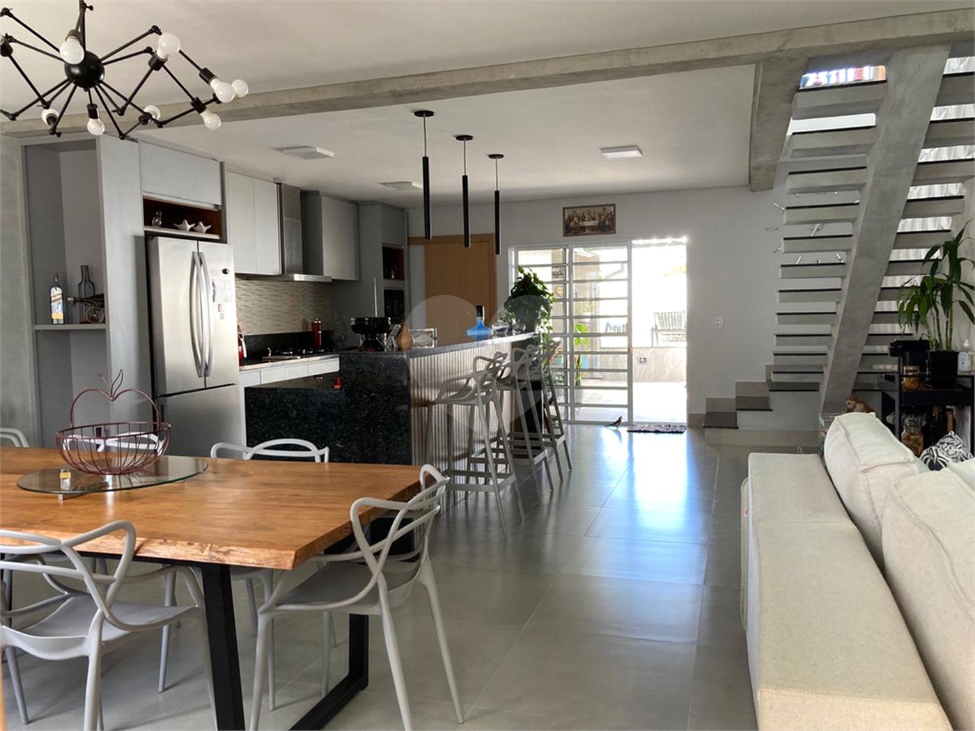 Casa à venda com 3 quartos, sendo 1 suíte, em Vila Zanforlin, Torrinha, SP