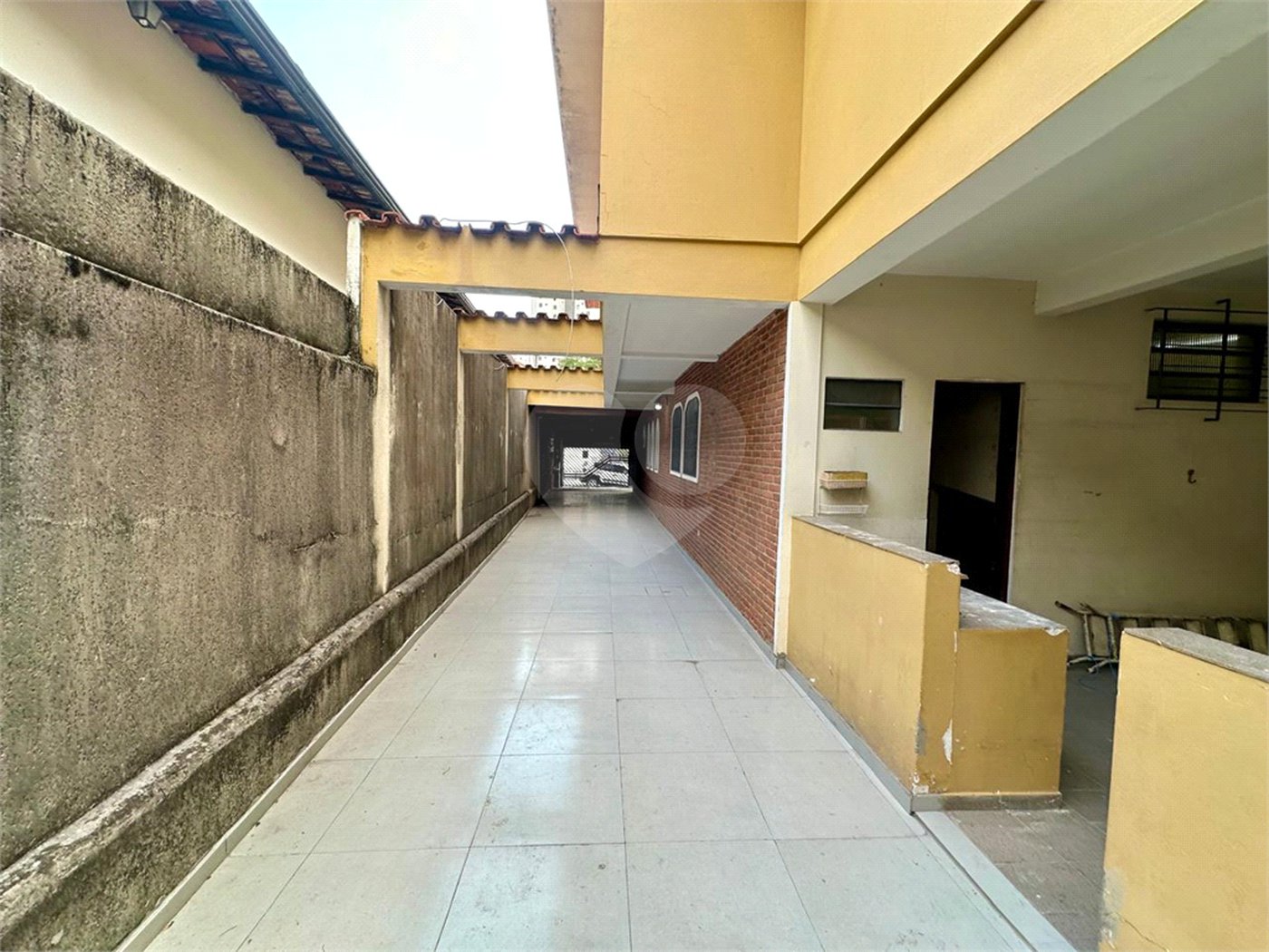 Sobrado à venda com 3 suítes em Santa Teresinha, São Paulo, SP