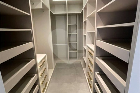 Casa à venda com 3 suítes no condomínio Residencial Granville, Atibaia - SP