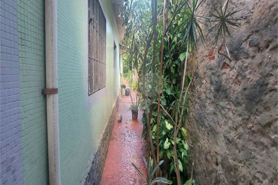 Casa Térrea à venda com 3 quartos, sendo 1 suíte, em Jardim Floresta, São Paulo, SP