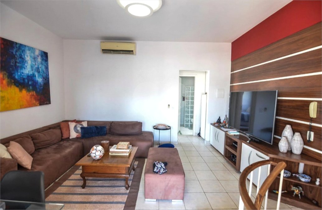 Cobertura à venda com 3 quartos, sendo 1 suíte,  em Vila Isabel, Rio de Janeiro, RJ
