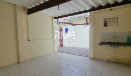 Casa à venda com 2 quartos, sendo 1 suíte,  em São Luiz, Itu, SP