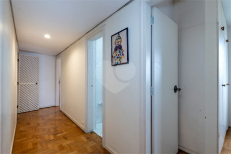Cobertura à venda com 3 quartos, sendo 1 suíte, em Vila Pirajussara, São Paulo, SP