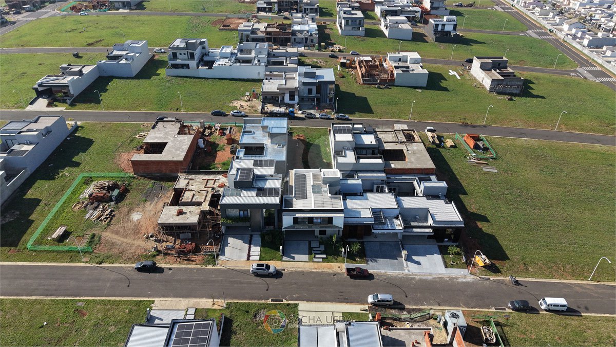 Casa à venda com 4 suítes no condomínio Residencial Dona Maria Candida, Indaiatuba - SP