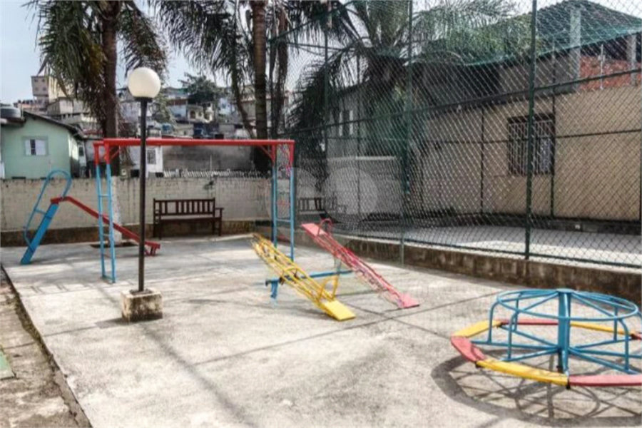 Apartamento à venda com 3 quartos, sendo 1 suíte, em Vila Amalia, São Paulo, SP