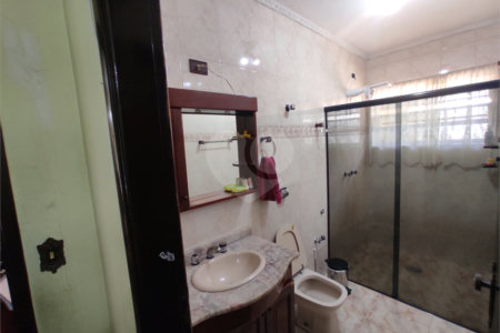 Casa à venda com 4 quartos, sendo 1 suíte, em Vila Galvão, Guarulhos, SP