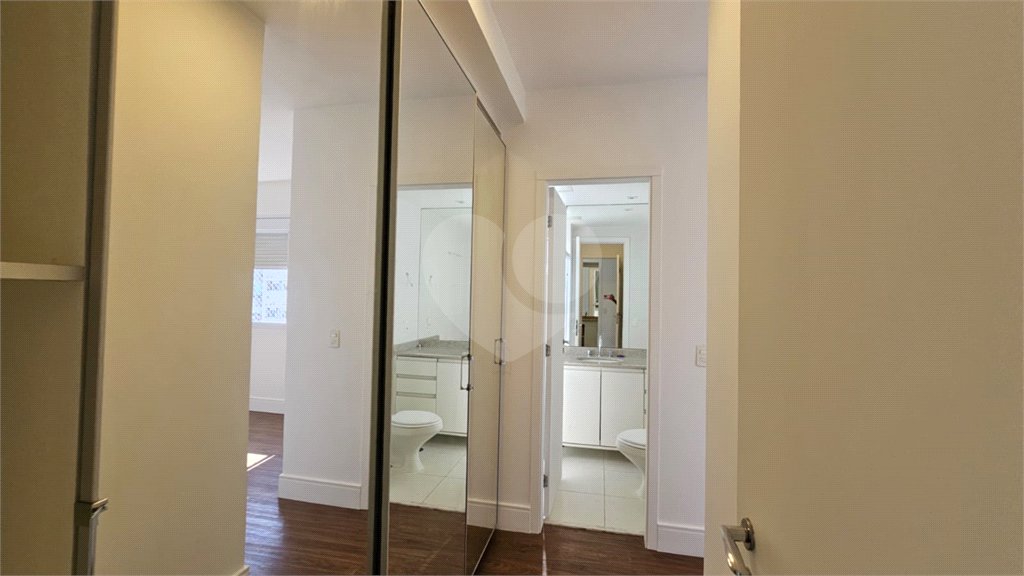 Apartamento à venda ou para alugar com 3 quartos, sendo 2 suítes, em Vila Anastácio, São Paulo, SP