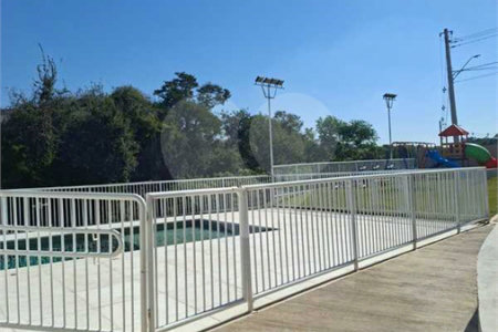 Casa à venda com 3 quartos, sendo 1 suíte,  no condomínio Jardim Park Vista Real, Indaiatuba - SP
