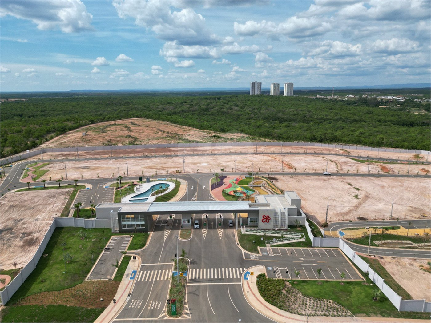 Terreno à venda no condomínio Florais Pérola, Cuiabá - MT