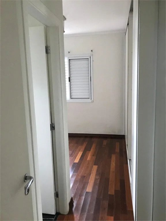 Apartamento à venda com 2 quartos, sendo 1 suíte, em Vila Andrade, São Paulo, SP