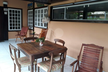 Casa em condomínio à venda com 2 quartos, sendo 1 suíte,  em Portal da Ferradura, Armação dos Búzios, RJ
