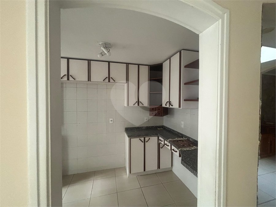 Casa à venda com 3 quartos, sendo 1 suíte, em Vila Boaventura, Jundiaí, SP