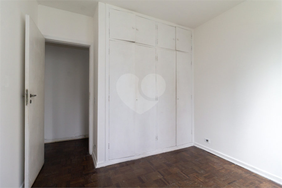Apartamento à venda com 3 quartos, sendo 1 suíte, em Jardim América, São Paulo, SP