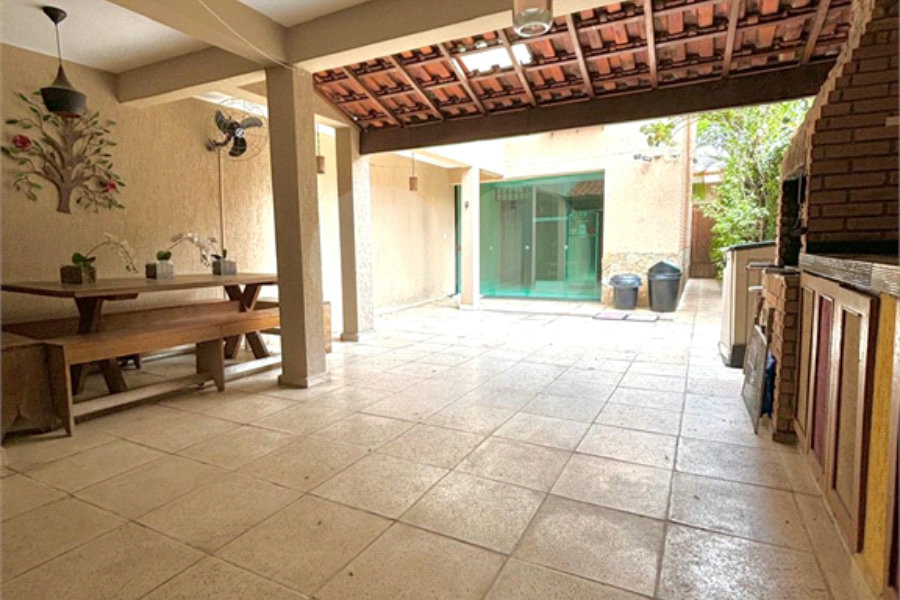Sobrado à venda com 3 quartos, sendo 1 suíte, em Vila Albertina, São Paulo, SP