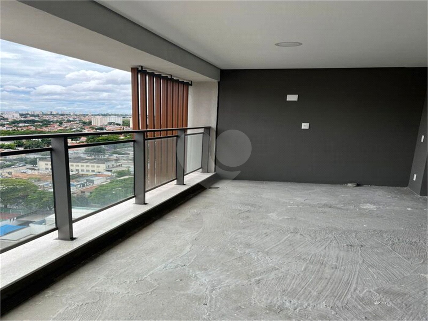 Apartamento à venda com 3 suítes em Campo Belo, São Paulo, SP
