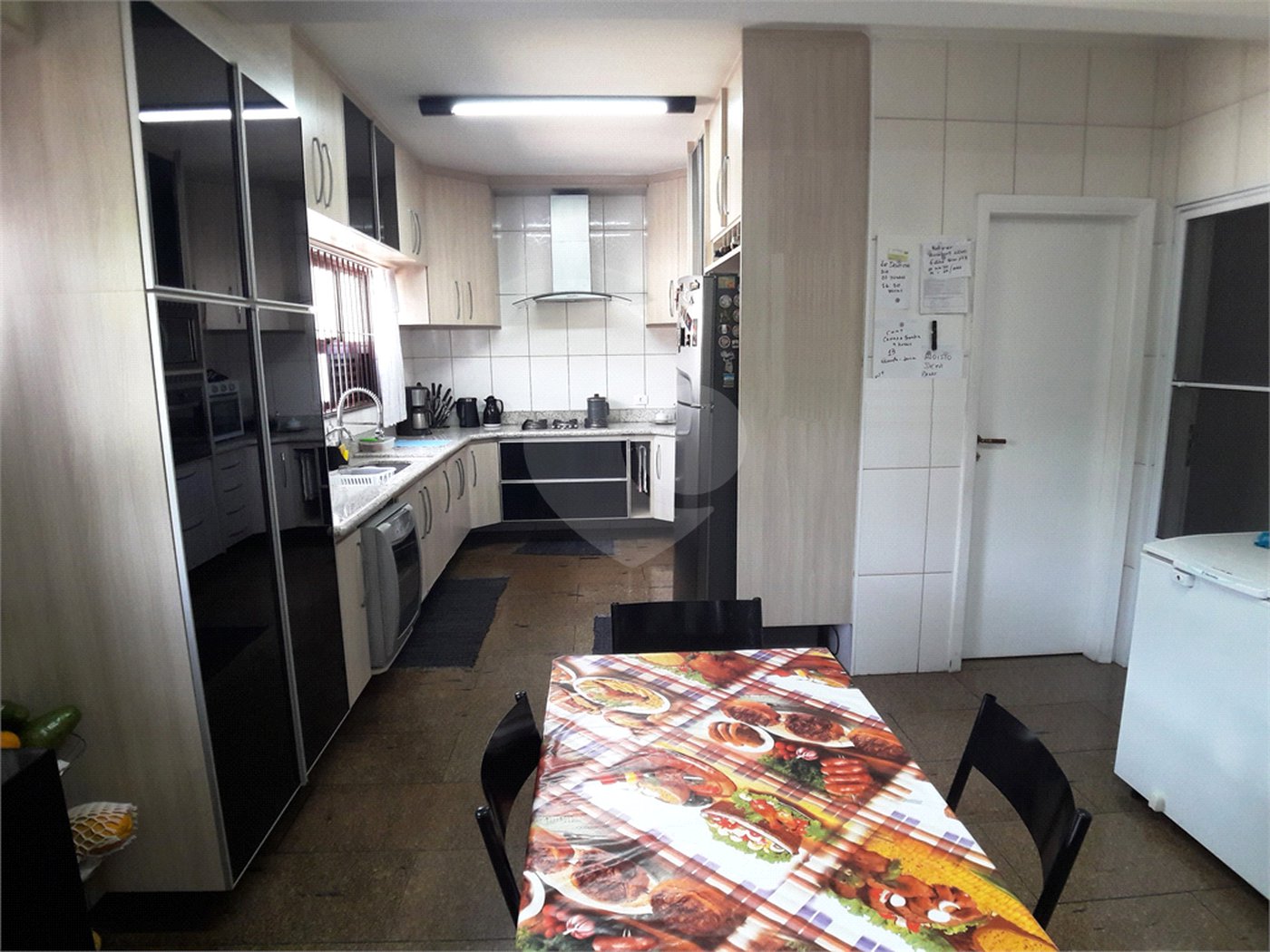 Casa à venda com 5 quartos, sendo 3 suítes,  em Butantã, São Paulo, SP