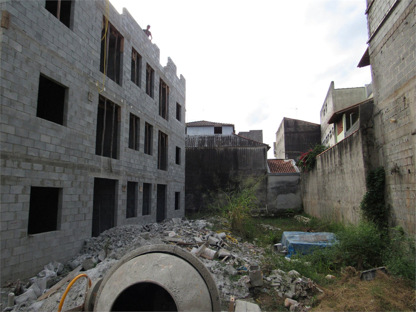 Casa à venda com 2 quartos no condomínio Edifício Cristo Rei, Arujá - SP