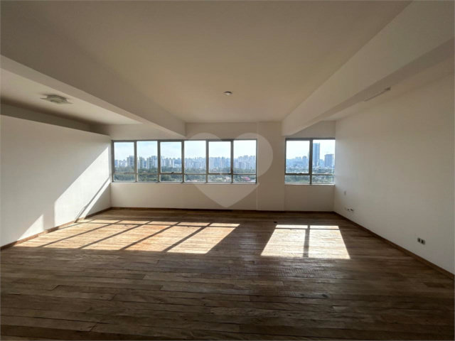 Apartamento à venda com 1 suíte em Granja Julieta, São Paulo, SP