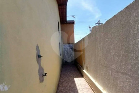 Casa à venda com 4 quartos, sendo 1 suíte,  em Jardim do Bosque, Hortolândia, SP