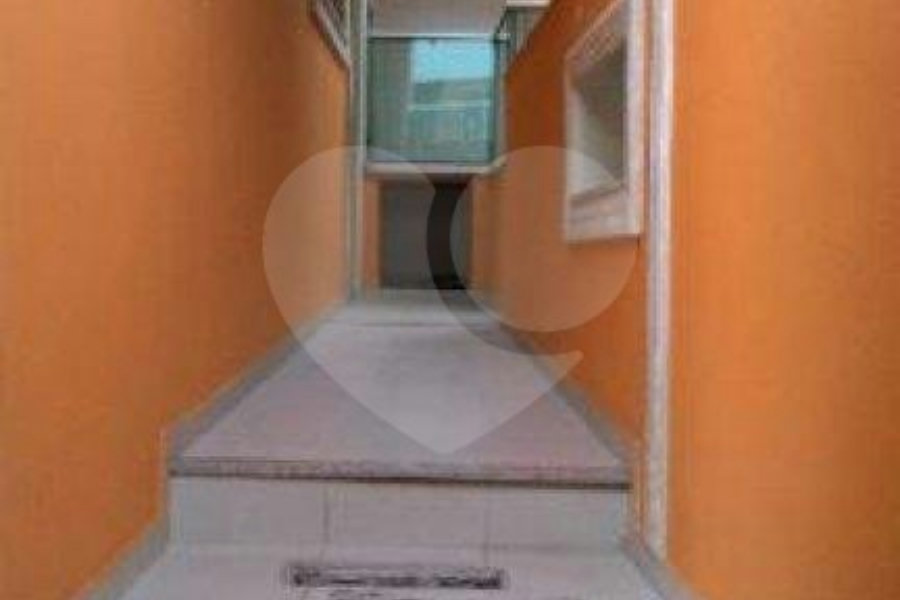 Casa à venda com 3 suítes em Vila Paiva, São Paulo, SP