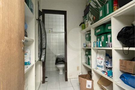 Casa à venda com 4 quartos, sendo 1 suíte, em Vila Morumbi, São Paulo, SP