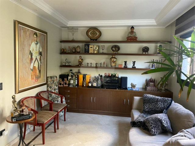 Apartamento à venda com 4 suítes em Morumbi, São Paulo, SP