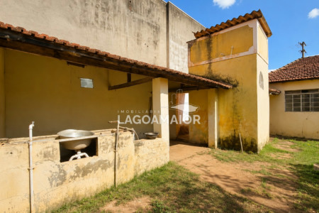 Casa à venda com 3 quartos no Centro, Três Lagoas, MS
