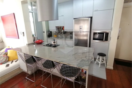 Apartamento à venda com 2 quartos, sendo 1 suíte, em Jardim Paulista, São Paulo, SP