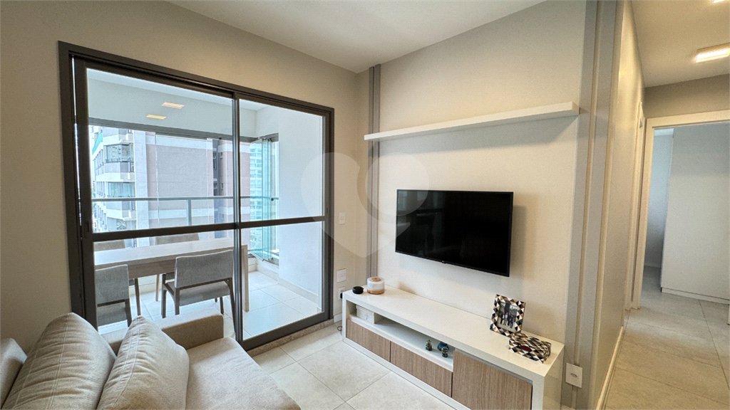Apartamento à venda com 2 quartos, sendo 1 suíte,  em Brooklin, São Paulo, SP