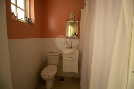 Casa à venda com 4 quartos, sendo 1 suíte, em Santa Luzia, Alumínio, SP