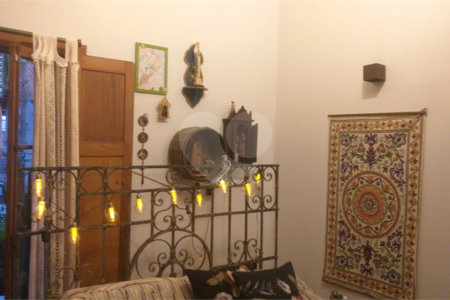 Casa à venda com 3 quartos, sendo 2 suítes, em Vila Mariana, São Paulo, SP