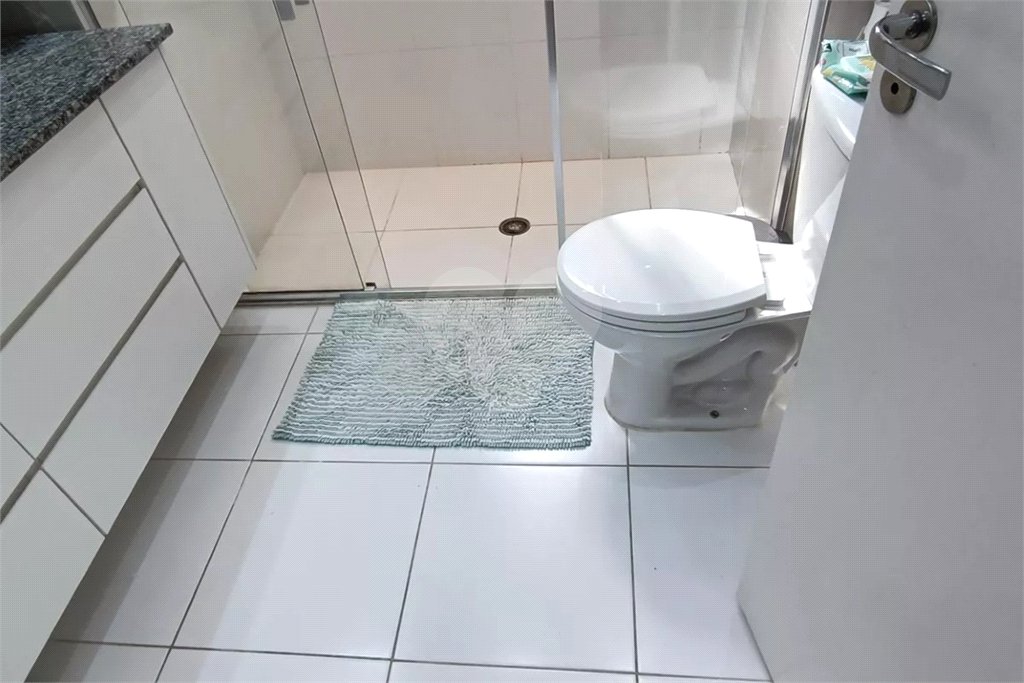 Apartamento à venda com 3 quartos, sendo 1 suíte,  em Jardim Vazani, São Paulo, SP