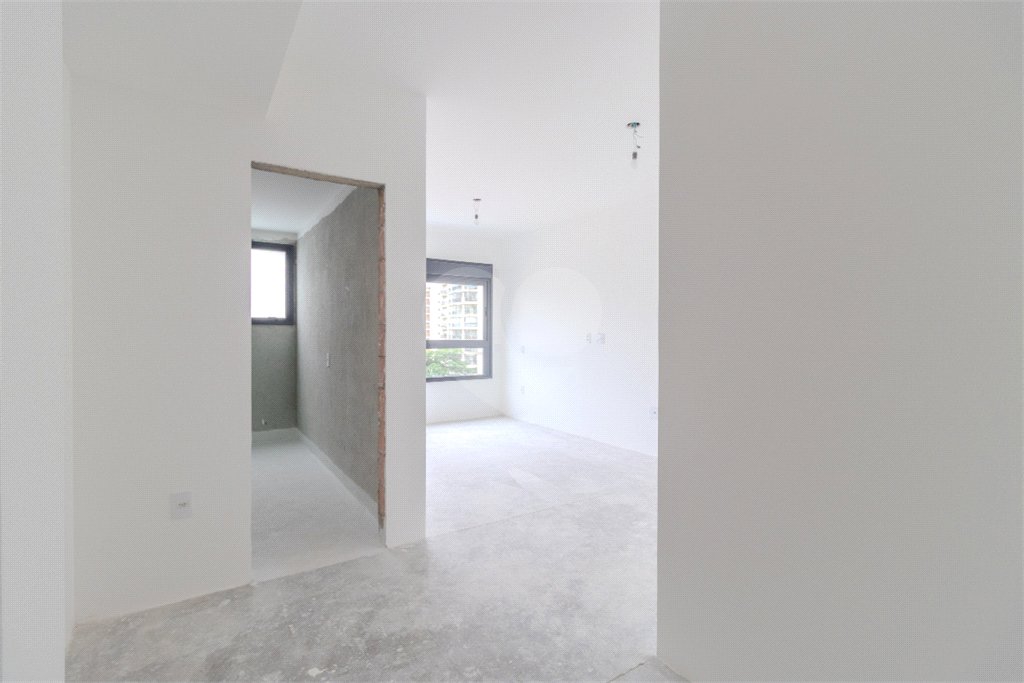 Apartamento à venda com 3 suítes em Brooklin, São Paulo, SP