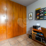 Sobrado à venda ou para alugar com 4 quartos, sendo 1 suíte, em Vila Anglo Brasileira, São Paulo, SP
