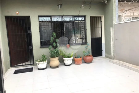 Sobrado à venda com 3 quartos em Brooklin, São Paulo, SP