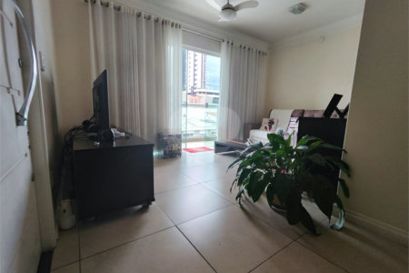 Apartamento à venda com 3 suítes em Jardim Faculdade, Sorocaba, SP