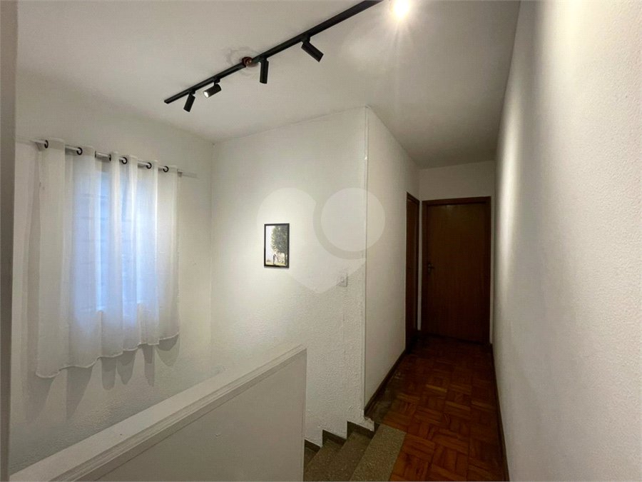 Sobrado à venda com 3 quartos em Quinta da Paineira, São Paulo, SP